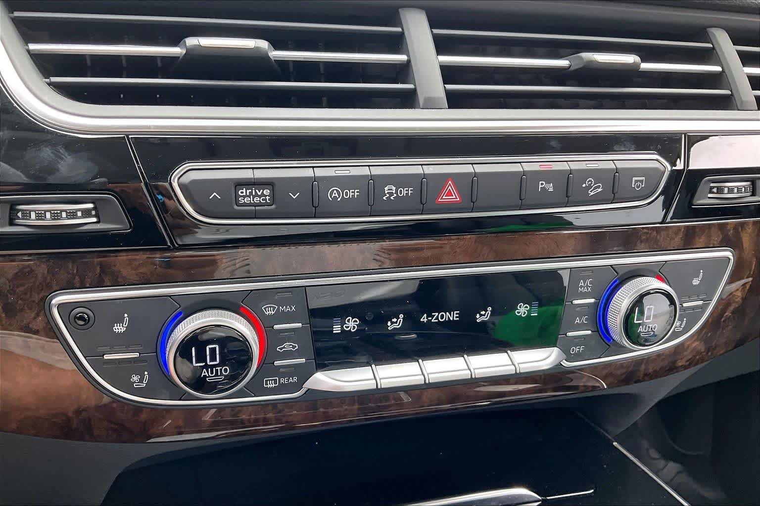Used 2018 Florett Silver Metallic Audi Prestige image 15