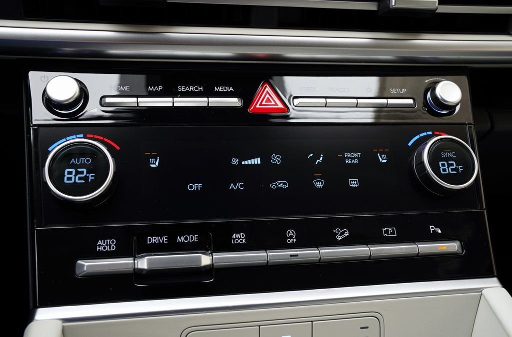 2025 Hyundai Santa Fe SEL - Photo 20