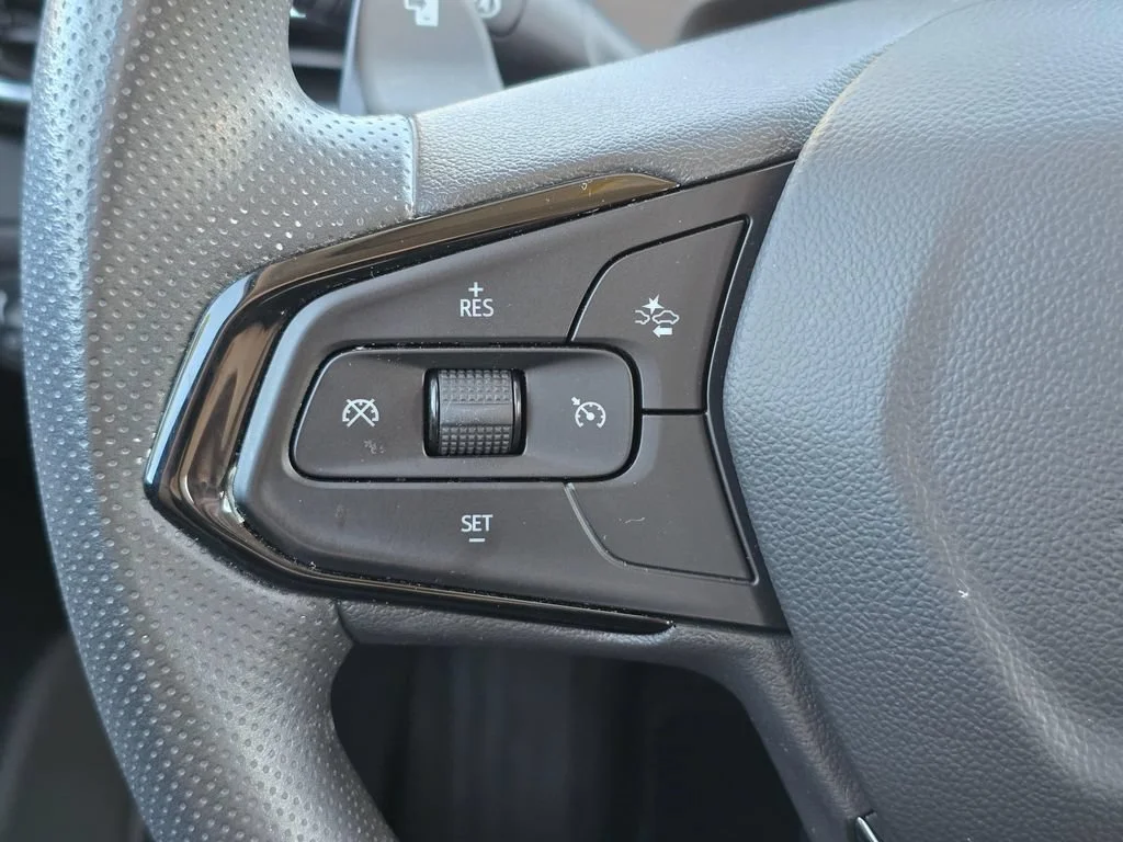 Used 2022 ICE BLUE METALLIC Chevrolet LT image 30
