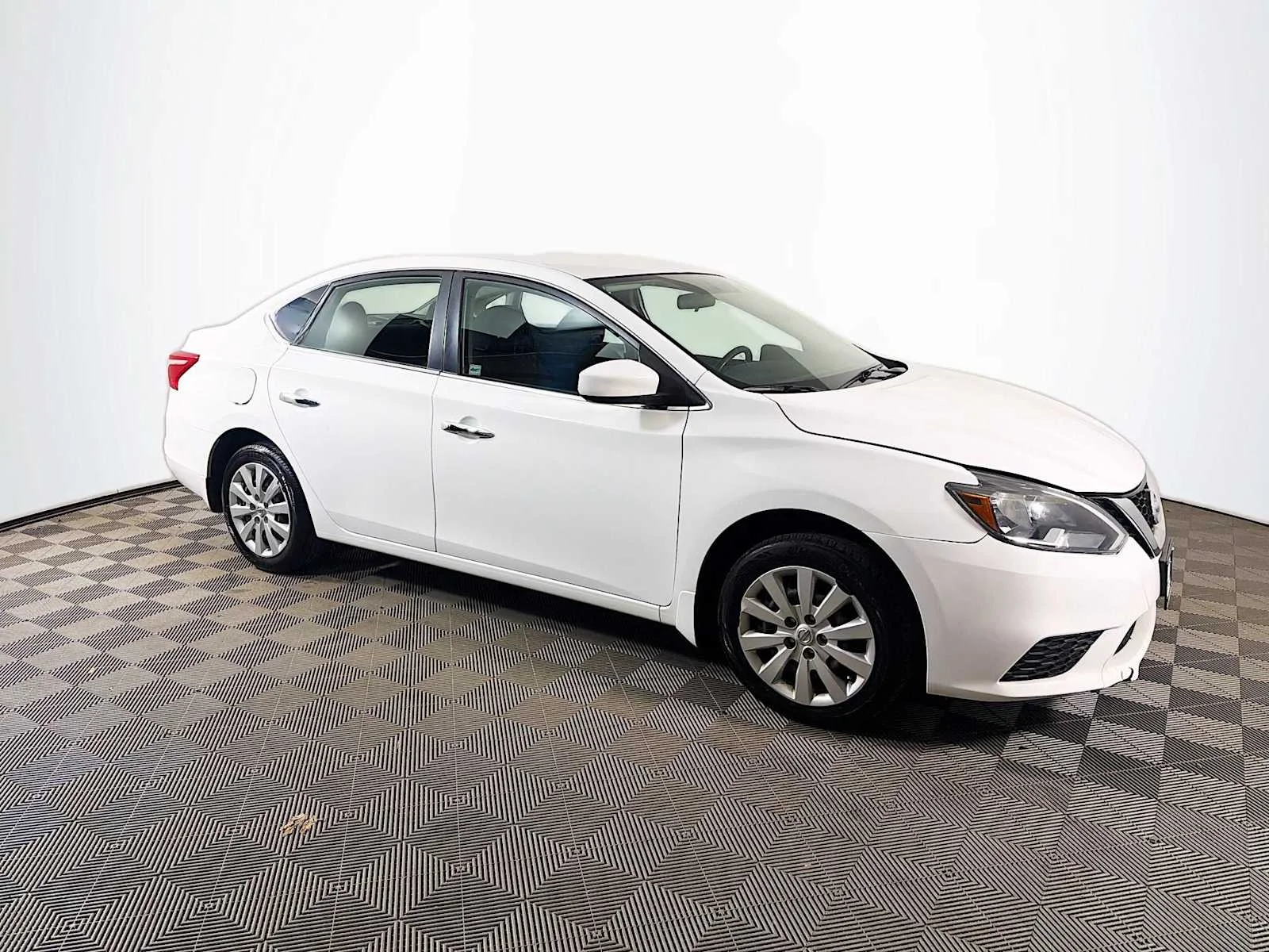 Used 2019 Fresh Powder Nissan S image 3