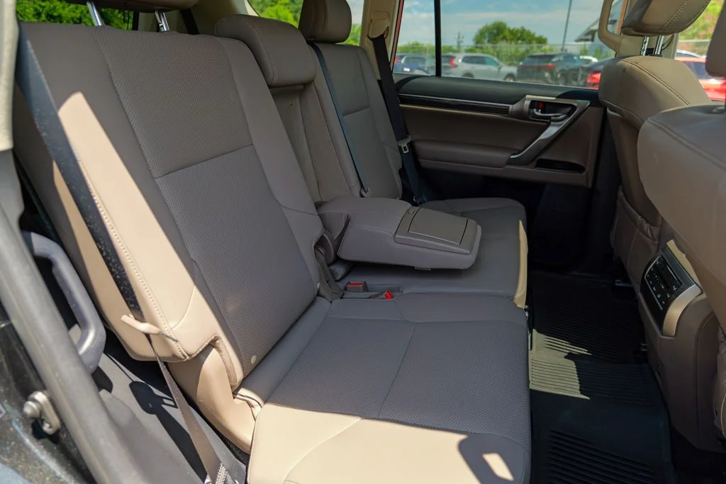 Used 2023 Caviar Lexus 460 image 33