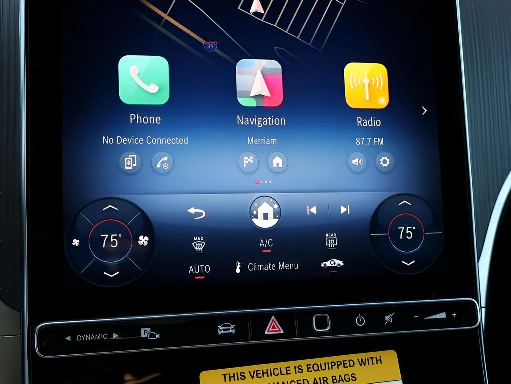 New 2026 MANUFAKTUR Patagonia Red Metallic Mercedes-Benz GLC 300 Coupe image 27