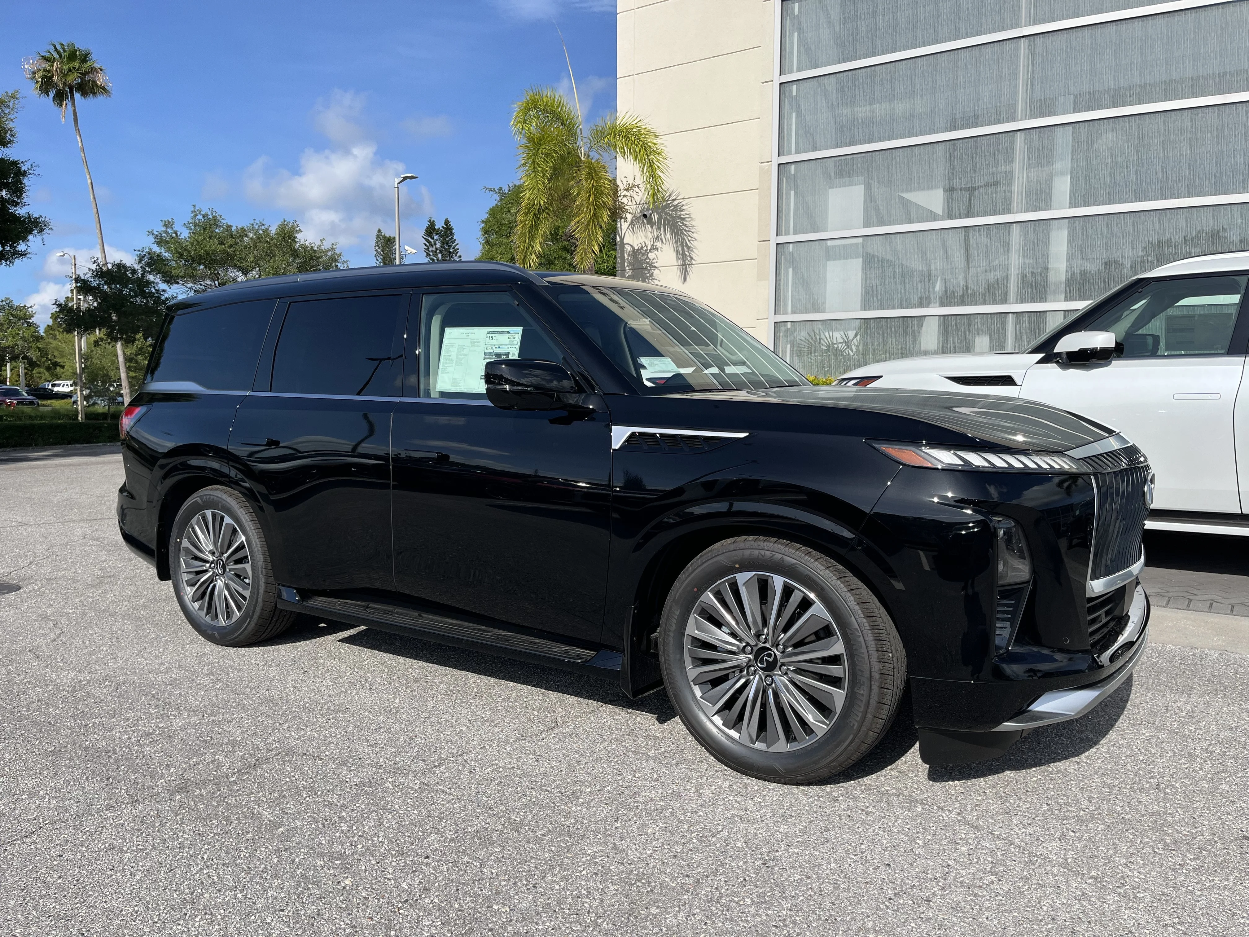 New 2026 Black Obsidian INFINITI LUXE image 8