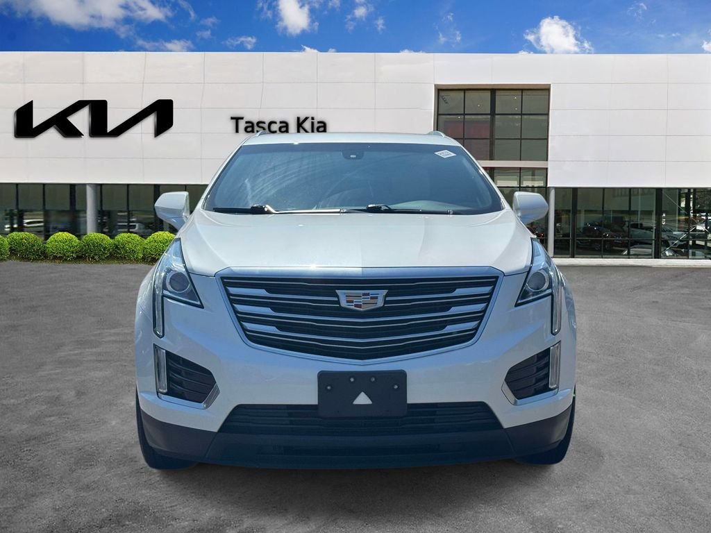 Used 2018 Cadillac XT5 Base with VIN 1GYKNBRS9JZ201008 for sale in Copiague, NY