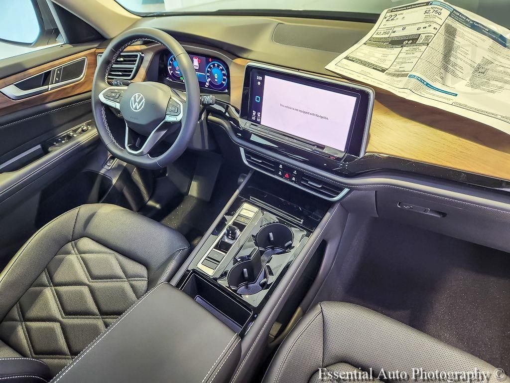 New 2026 Pure Gray Volkswagen 2.0T SE w/Technology image 19