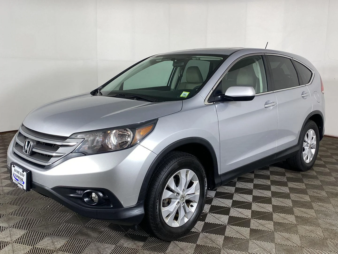 Used 2014  Honda EX image 2