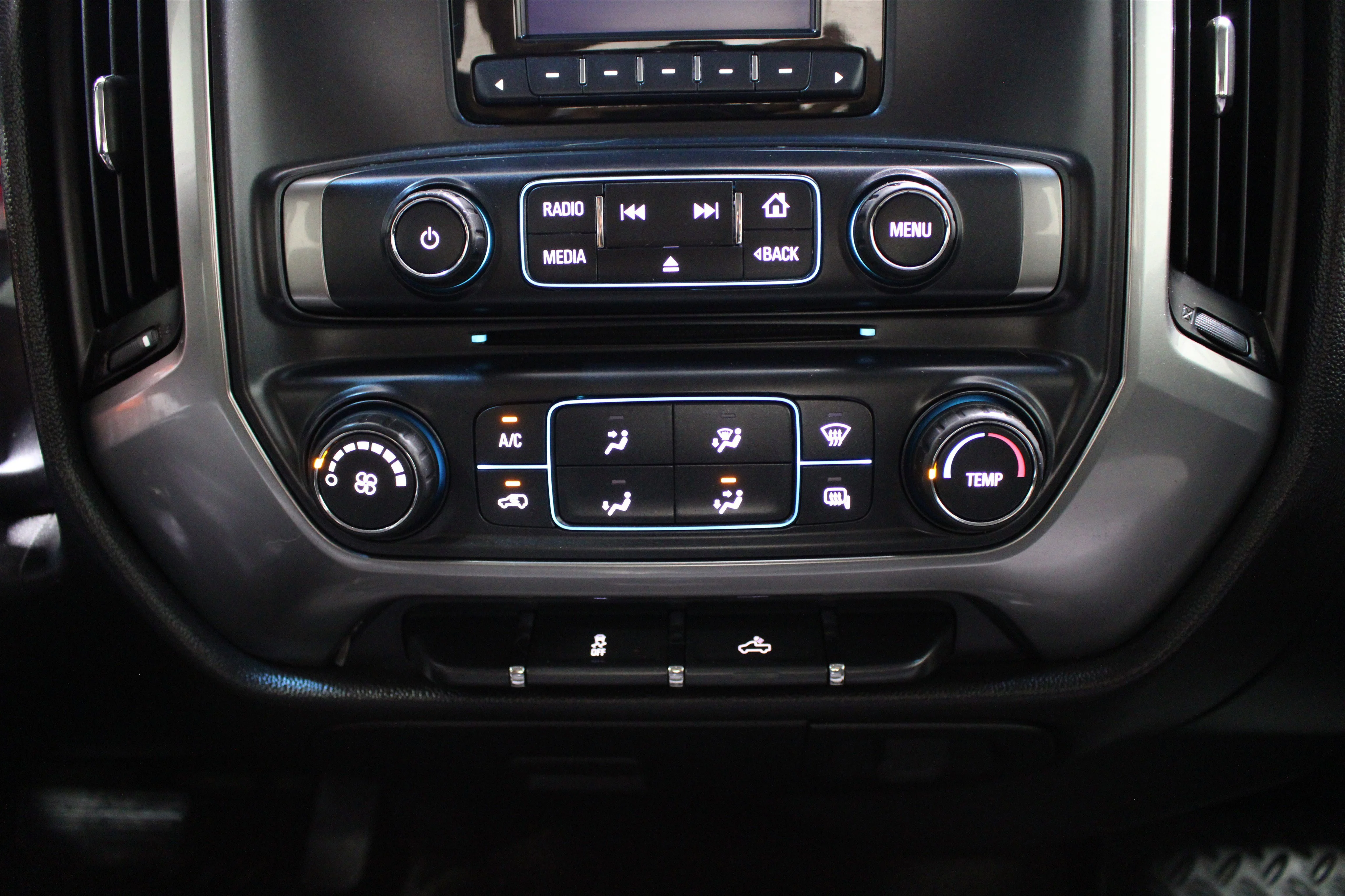 2015 Chevrolet Silverado 1500 LT - Photo 14