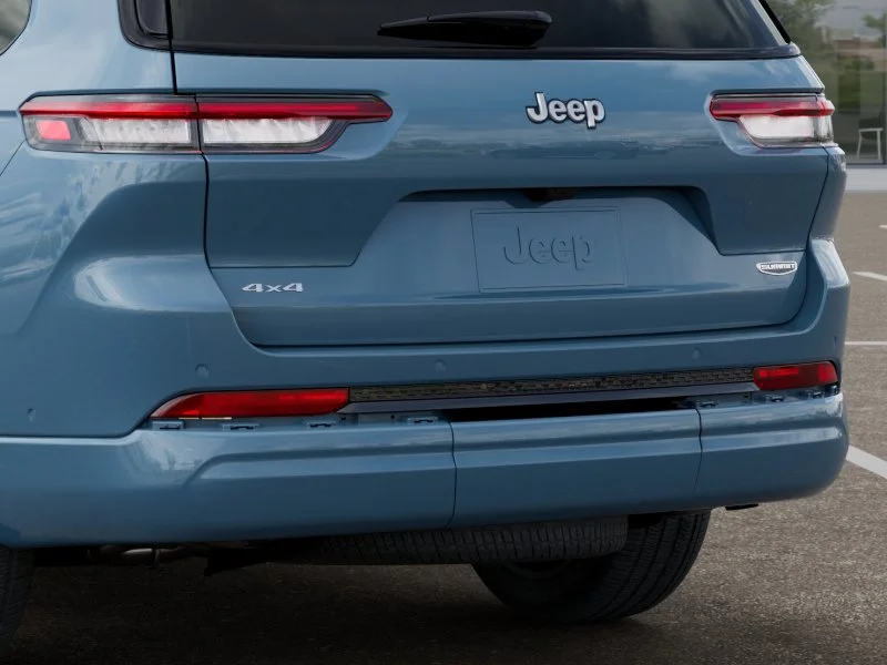New 2026 Steel Blue Exterior Paint Jeep Summit image 40
