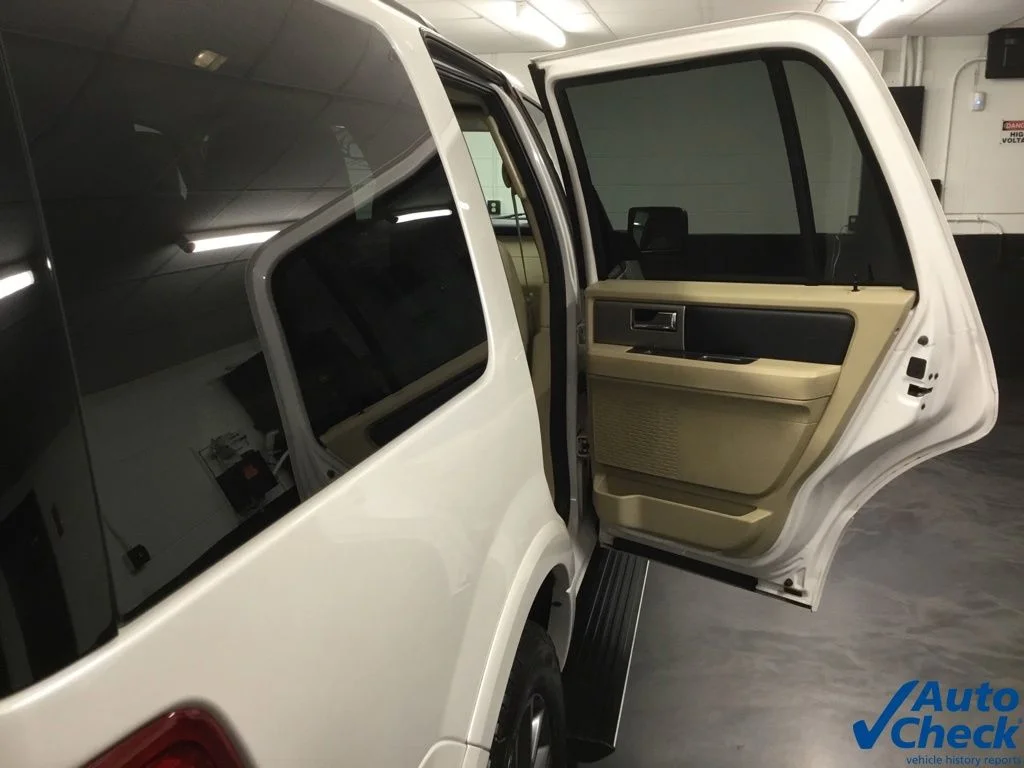 Used 2017 White Ford Limited image 37