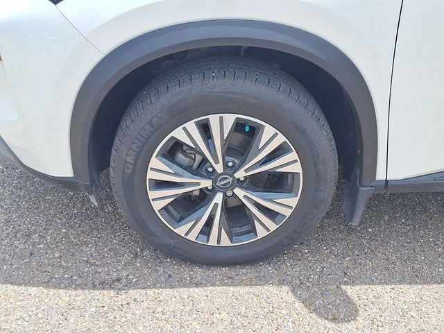 2023 Nissan Rogue SV - Photo 27