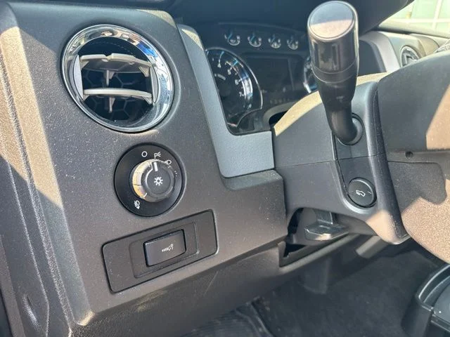 Used 2014 Red Ford XLT image 11