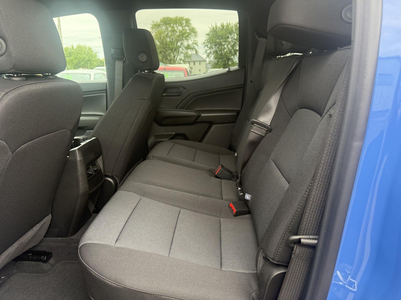 2026 Chevrolet Colorado Trail Boss - Photo 10