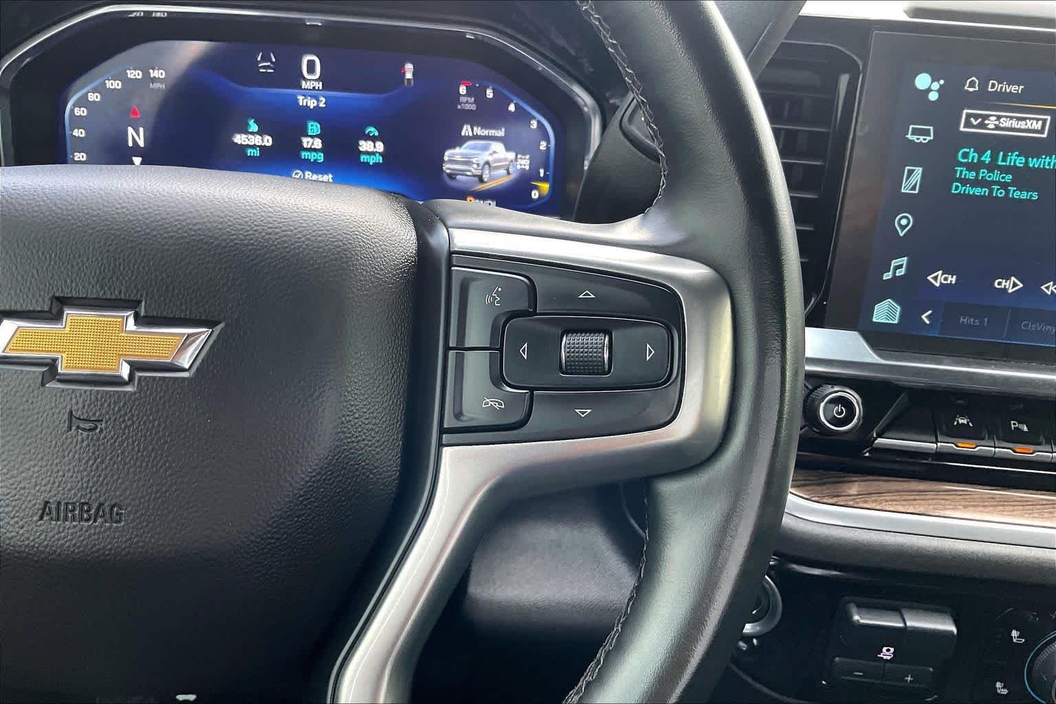 Used 2025 Cypress Gray Chevrolet LT image 47