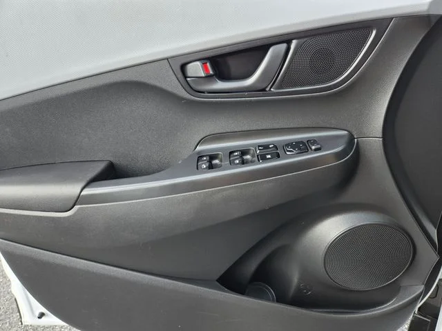 Used 2020 White Hyundai SEL image 37