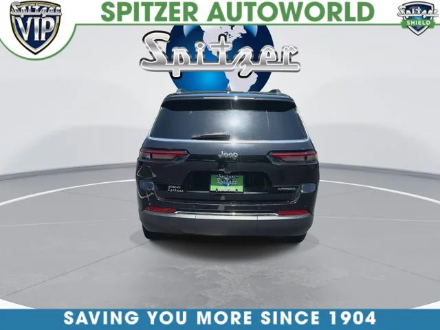 Used 2023 Black Jeep Laredo image 8