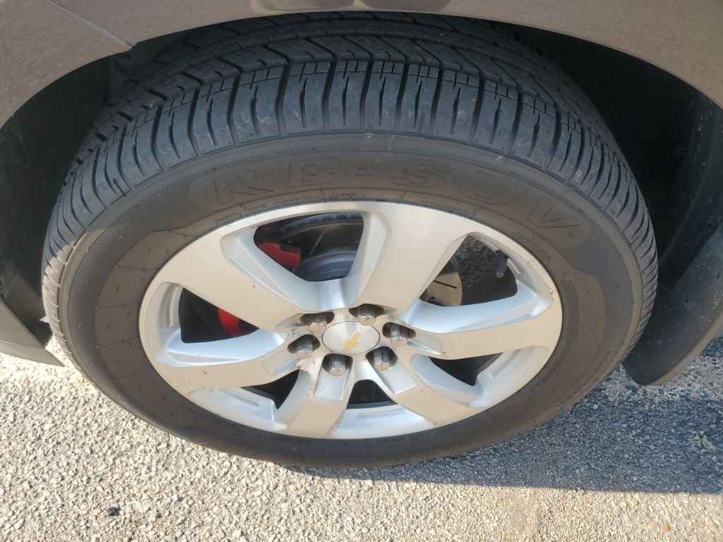 Used 2017 Gray Chevrolet Premier image 11