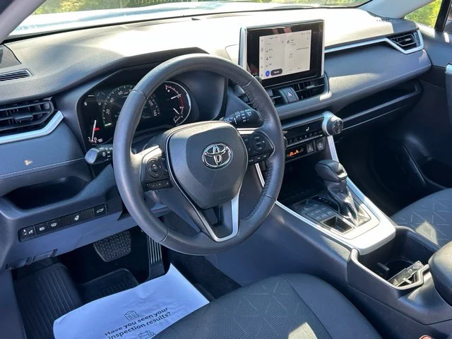 Used 2024 White Toyota XLE image 22