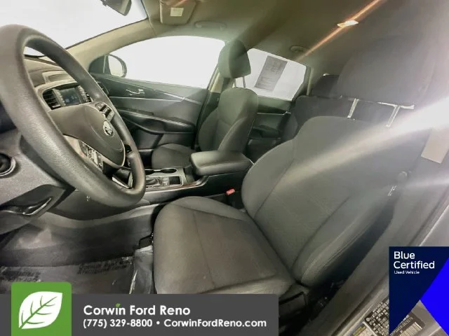 Used 2020 Everlasting Silver Kia LX image 23