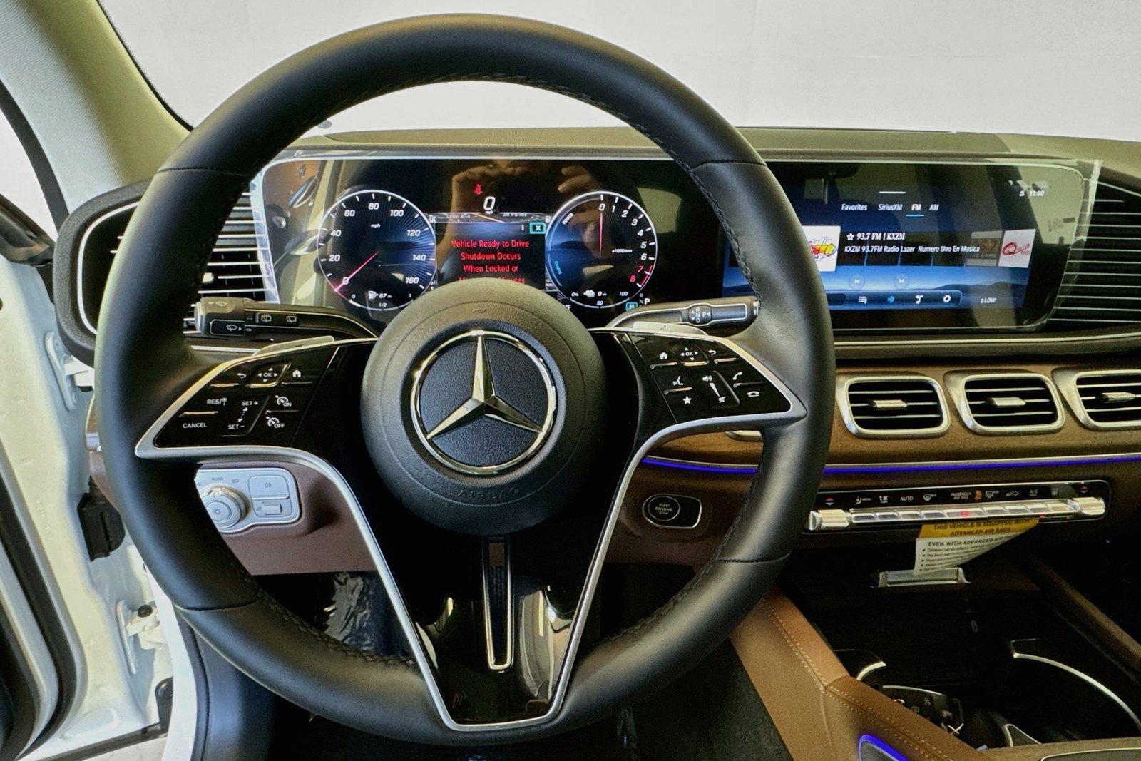 New 2026 Polar White Mercedes-Benz GLE 450e image 11
