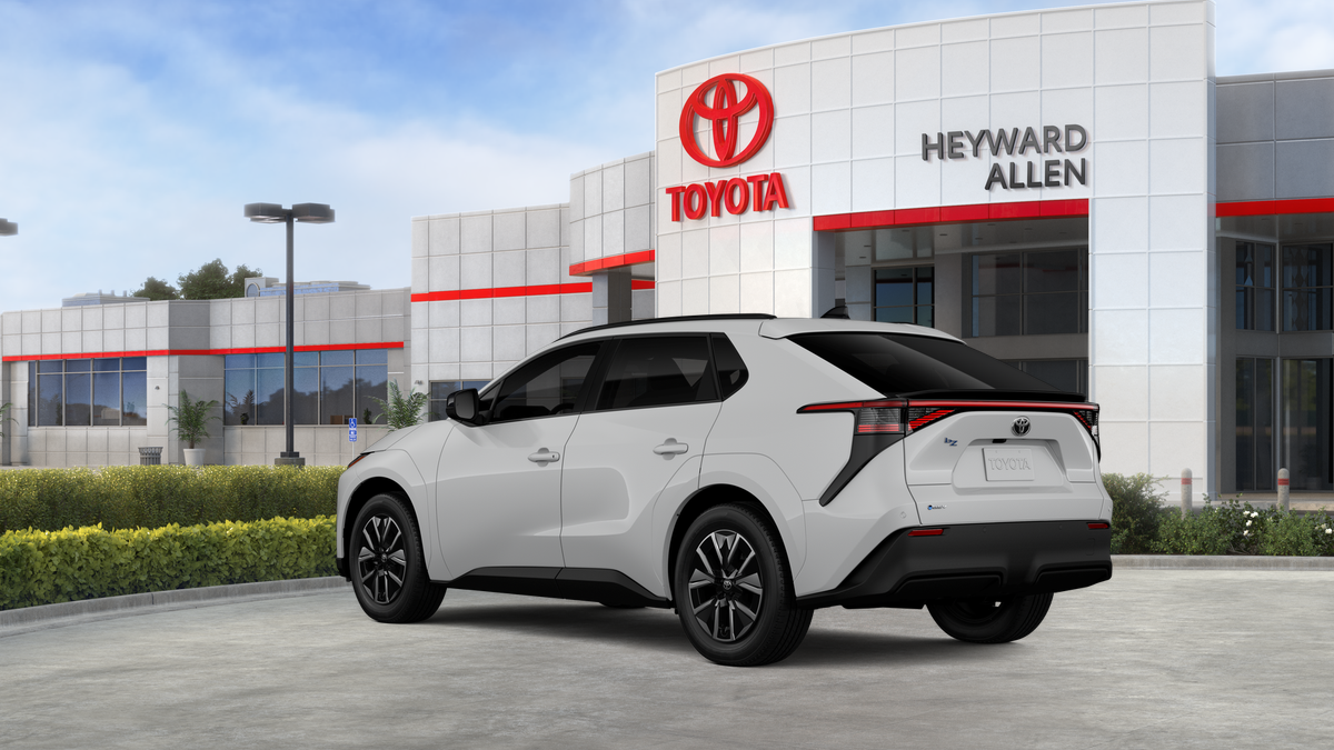 New 2026 Wind Chill Pearl Toyota XLE image 58