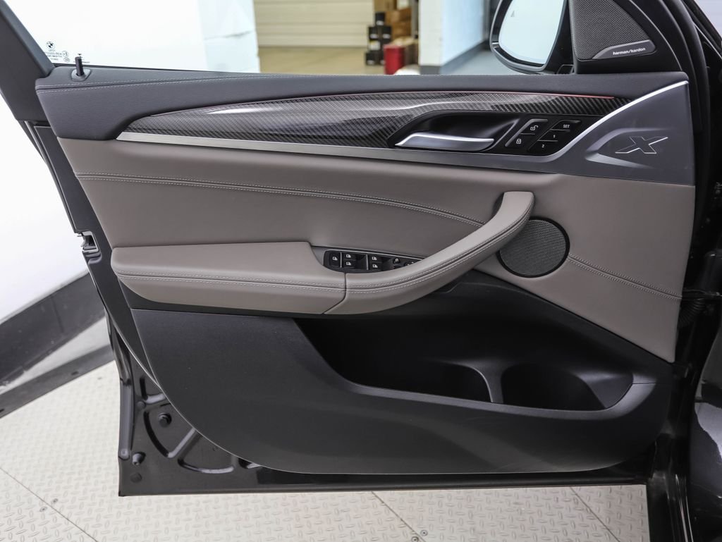 Used 2024 Dark Graphite BMW Base image 9