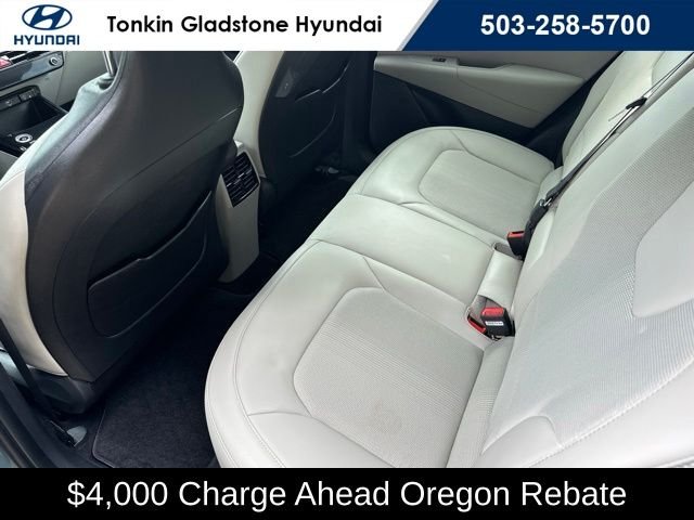 Used 2023 Cityscape Green Kia Wind image 16