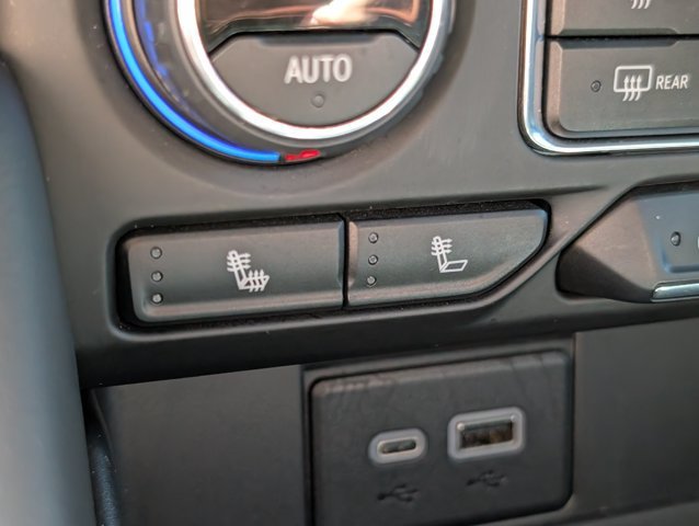 Used 2024 Black Chevrolet Z71 image 29