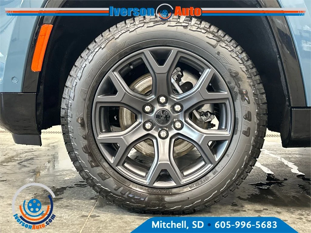 New 2026 Steel Blue Exterior Paint Jeep Upland image 9