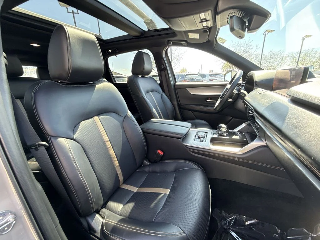 Used 2024 Silver Mazda Premium Plus image 28