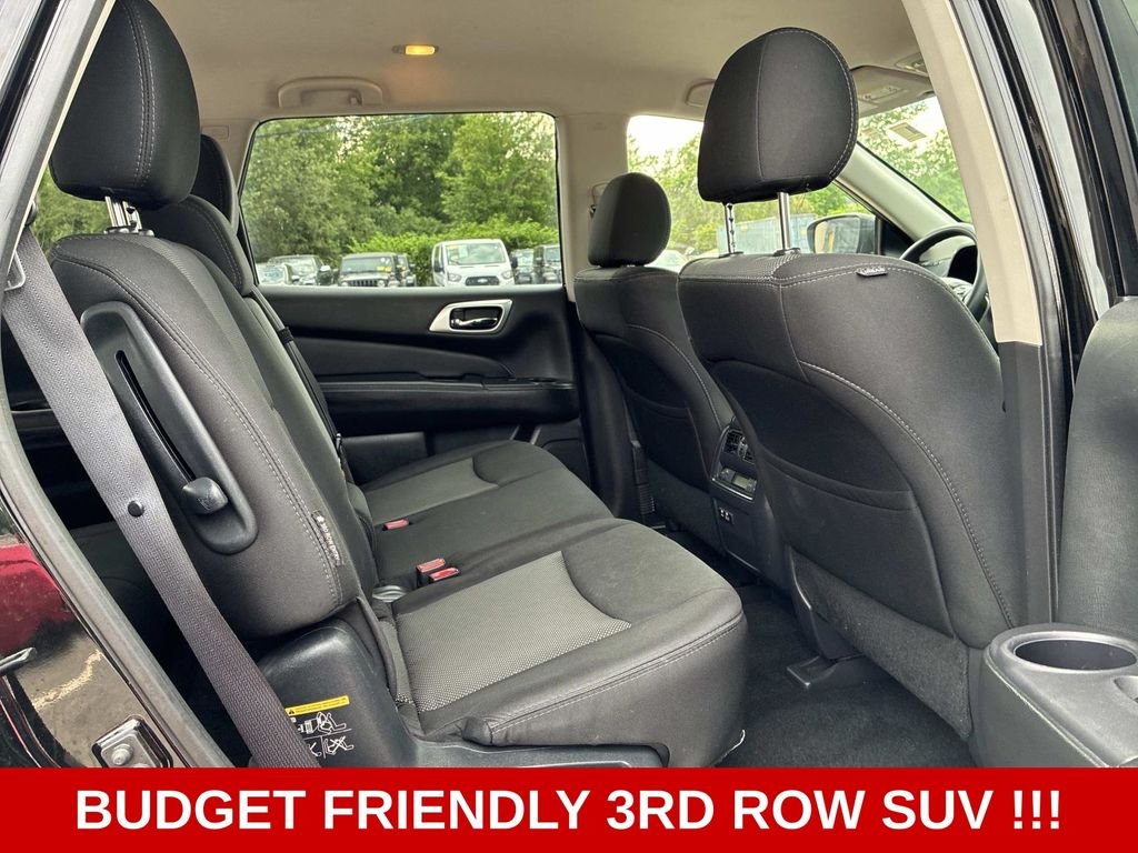 Used 2020 Black Nissan S image 7
