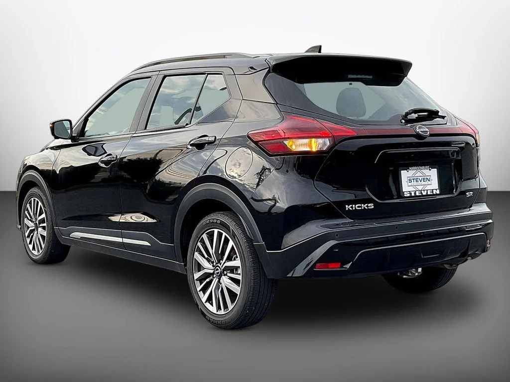 Used 2024 Black Nissan SR image 4