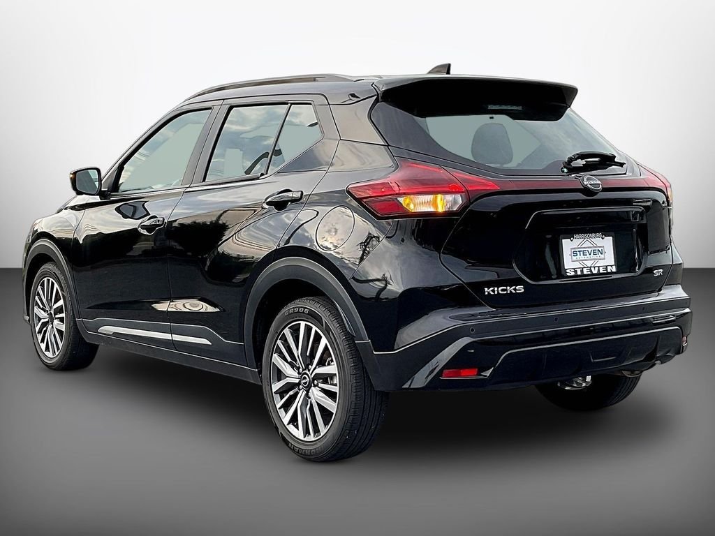 Used 2024 Black Nissan SR image 4