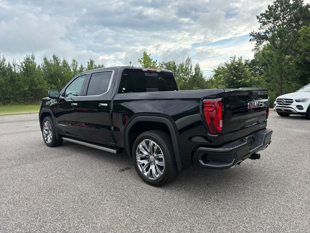 Used 2025 Onyx Black GMC Denali image 9