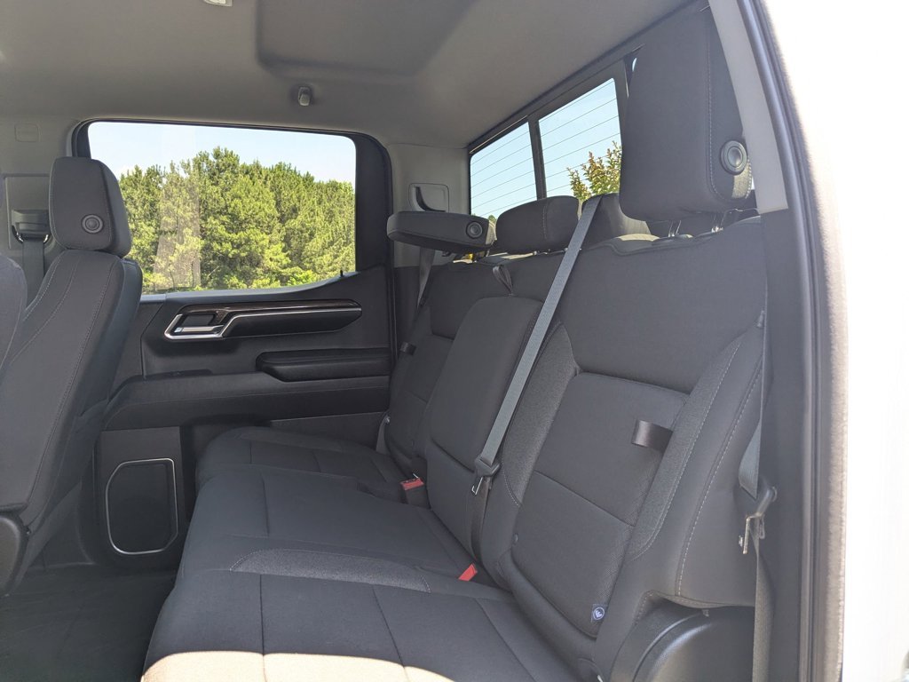 Used 2022 Summit White Chevrolet LT image 24