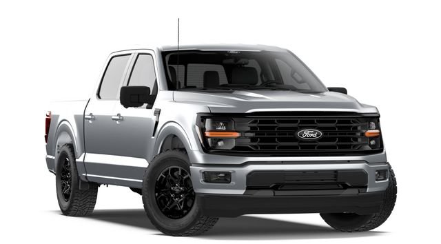 New 2026 Silver Metallic Ford XLT image 4