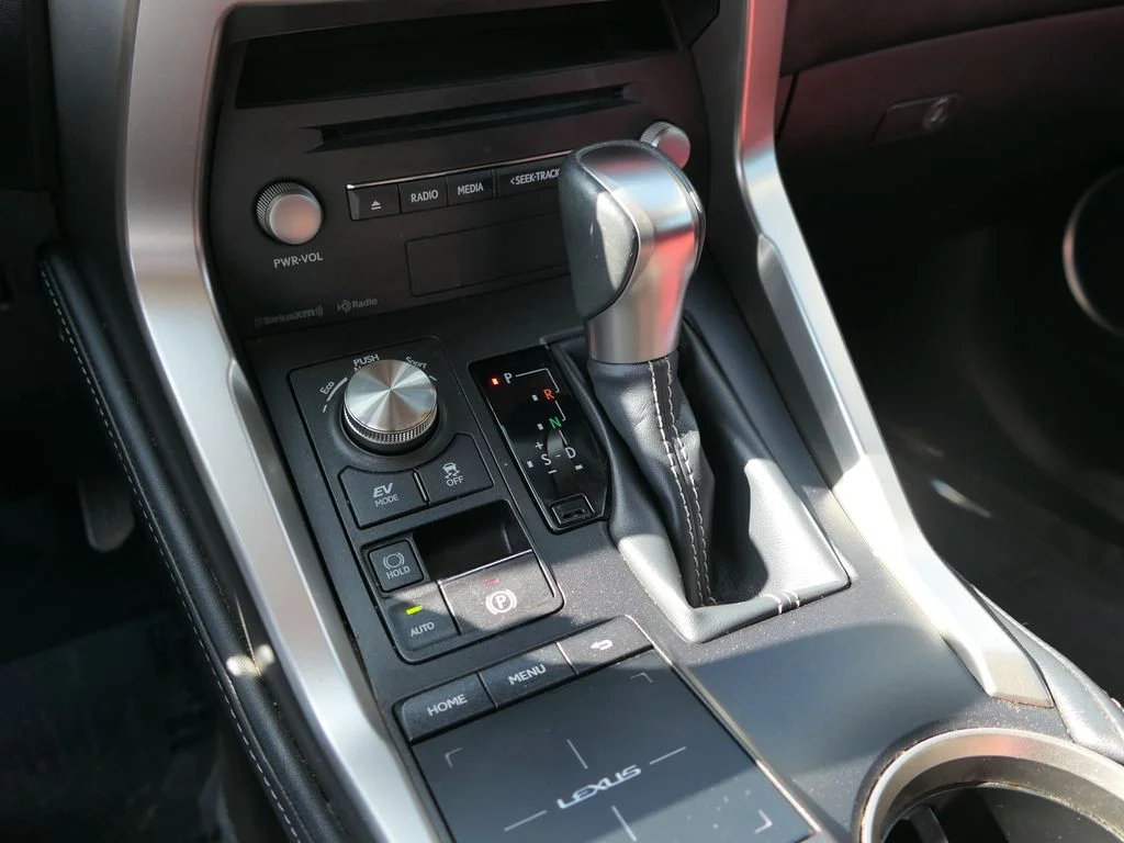 Used 2020 Caviar Lexus 300h image 22