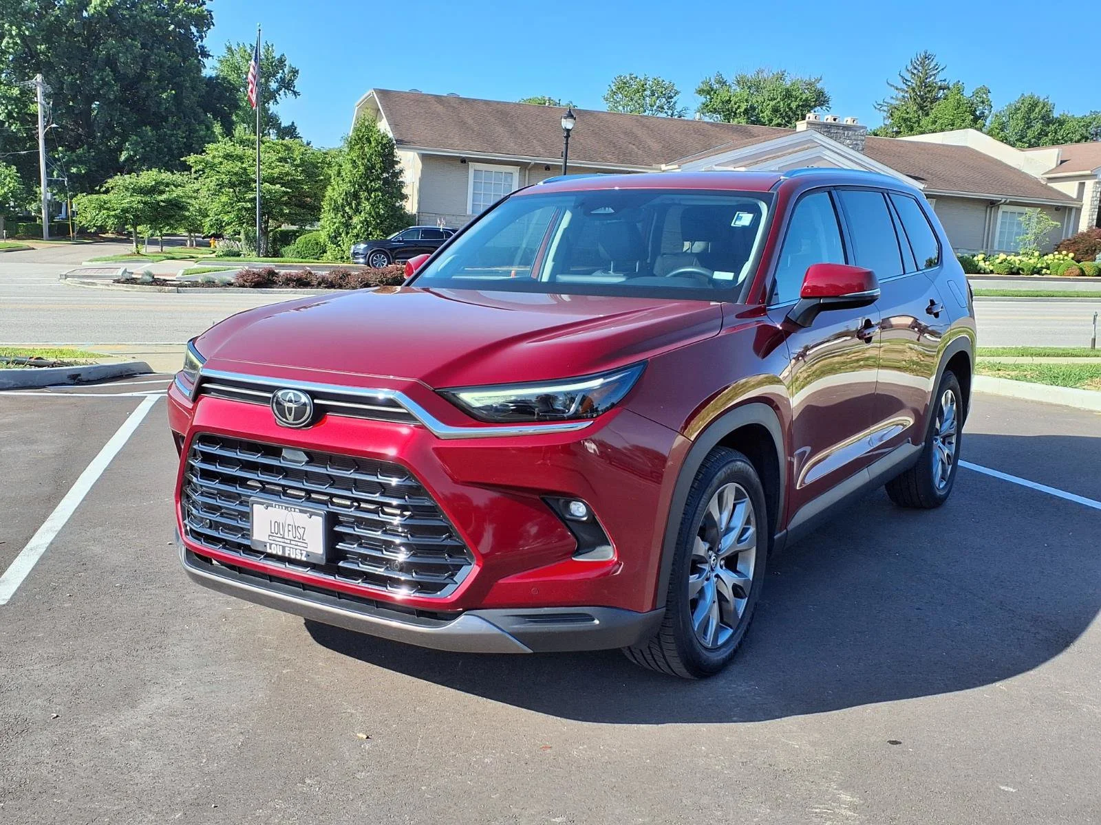 Certified Used 2024 Pearl Toyota Limited image 31