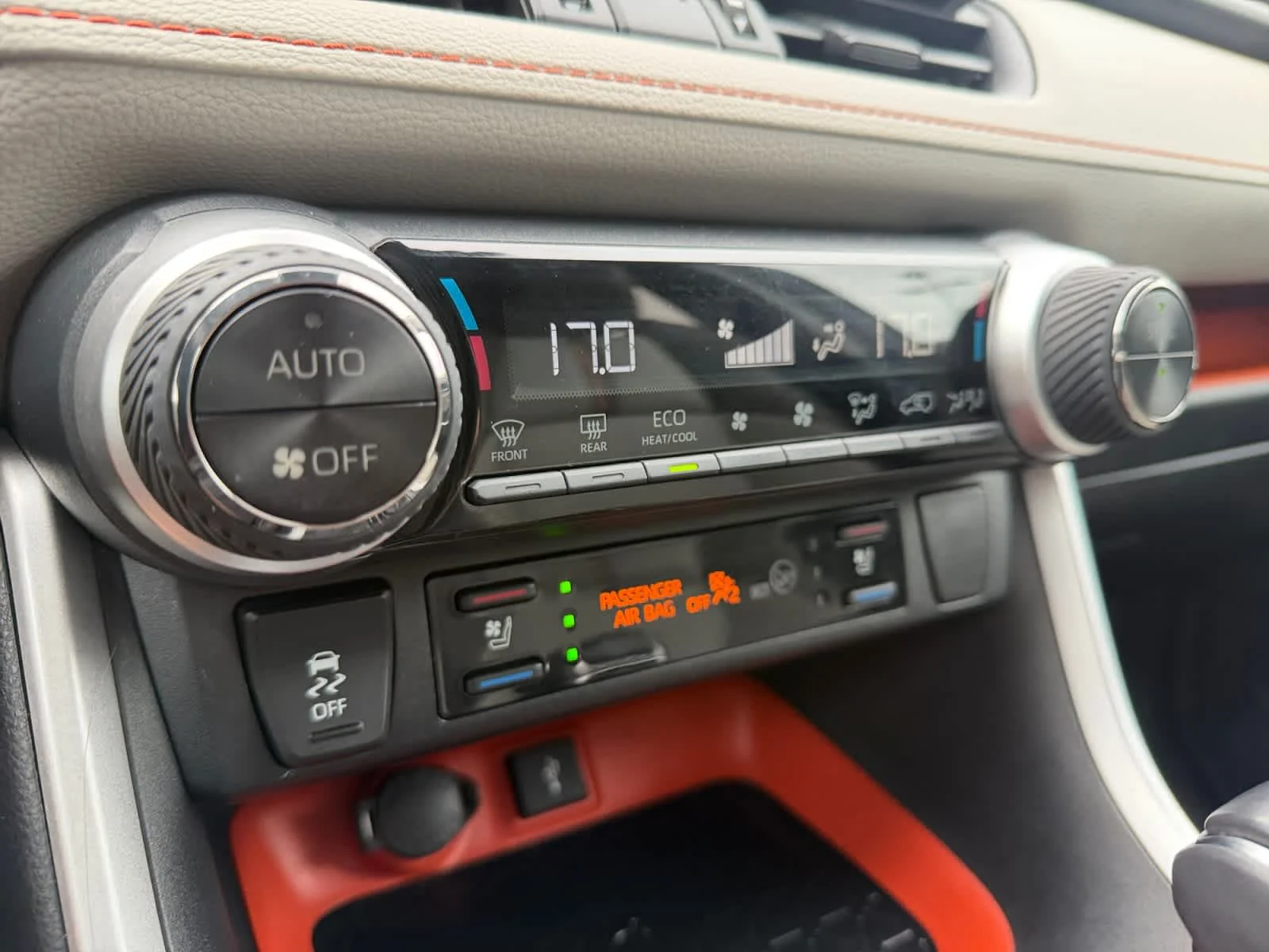 Used 2021 Midnight Black Metallic Toyota Adventure image 32