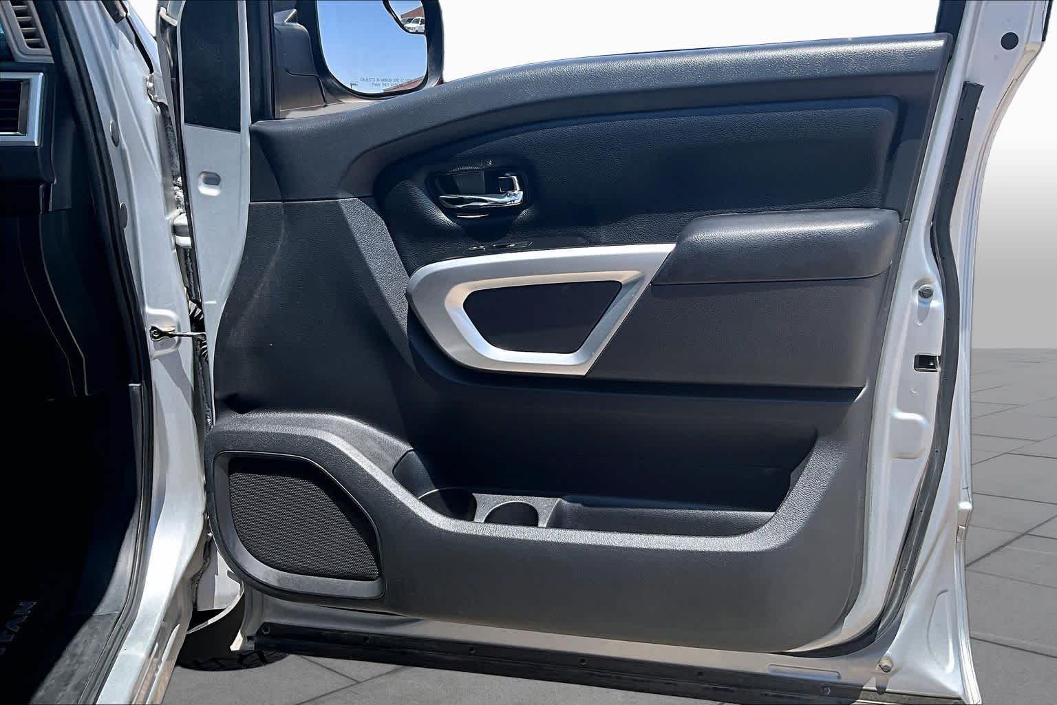 Used 2018 Brilliant Silver Nissan SV image 22