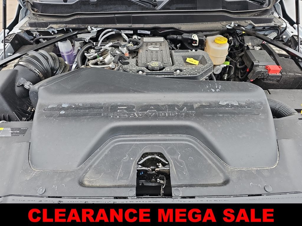2025 RAM 3500 Chassis Tradesman - Photo 32