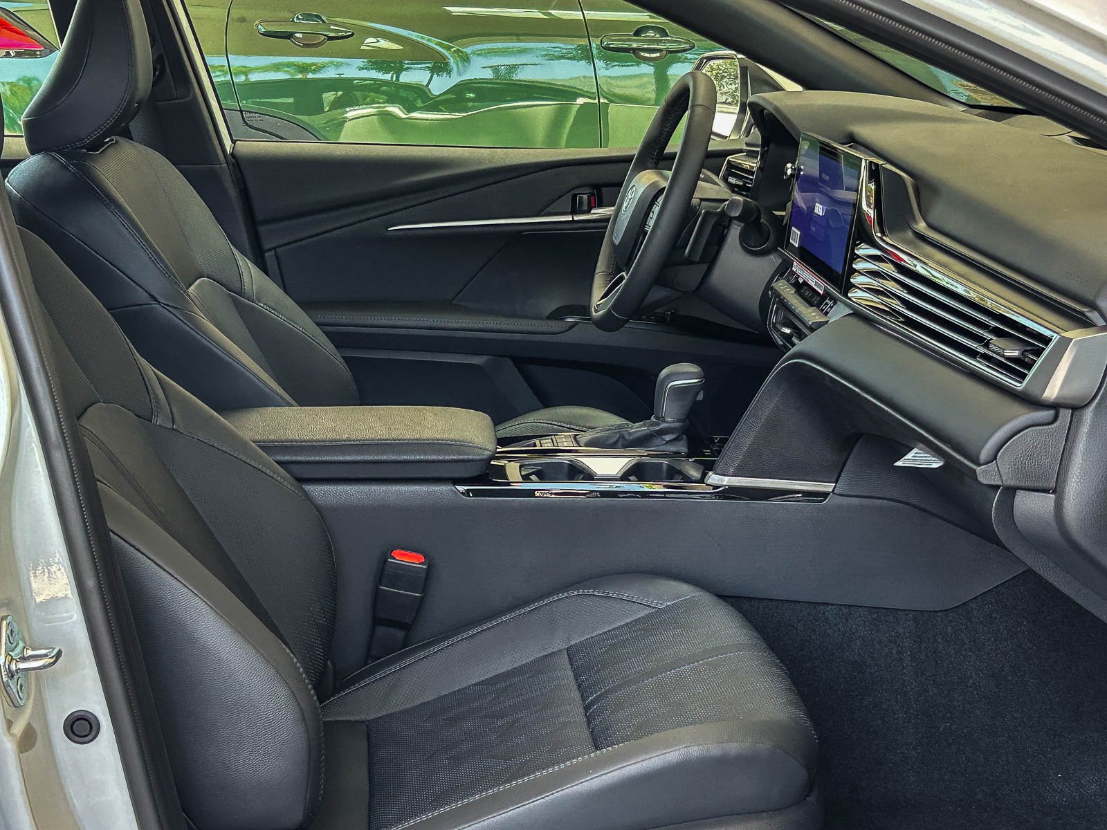 New 2026 Wind Chill Pearl Toyota XSE image 16