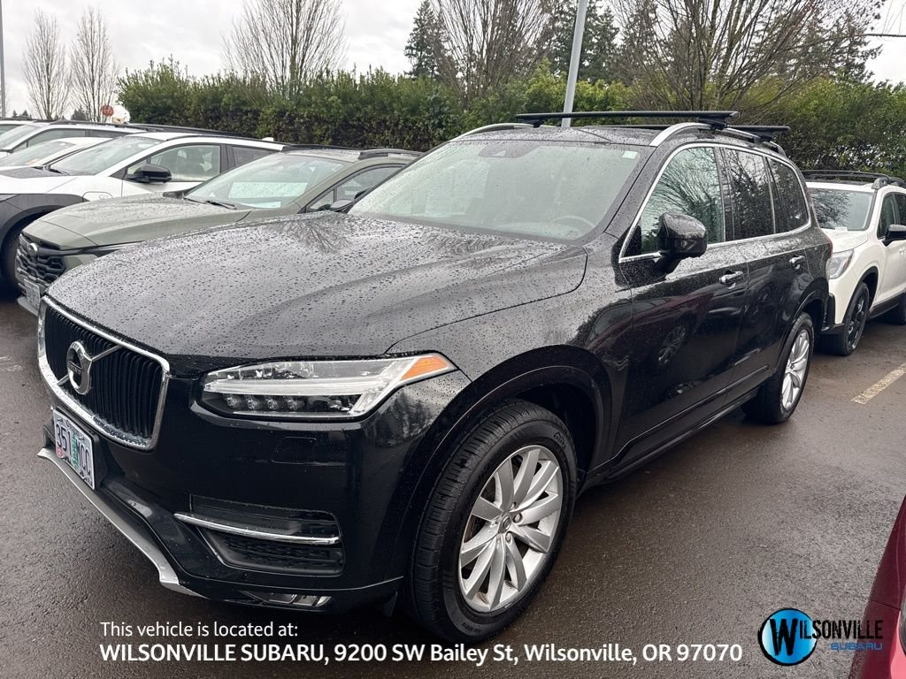 2016 Volvo XC90 Momentum