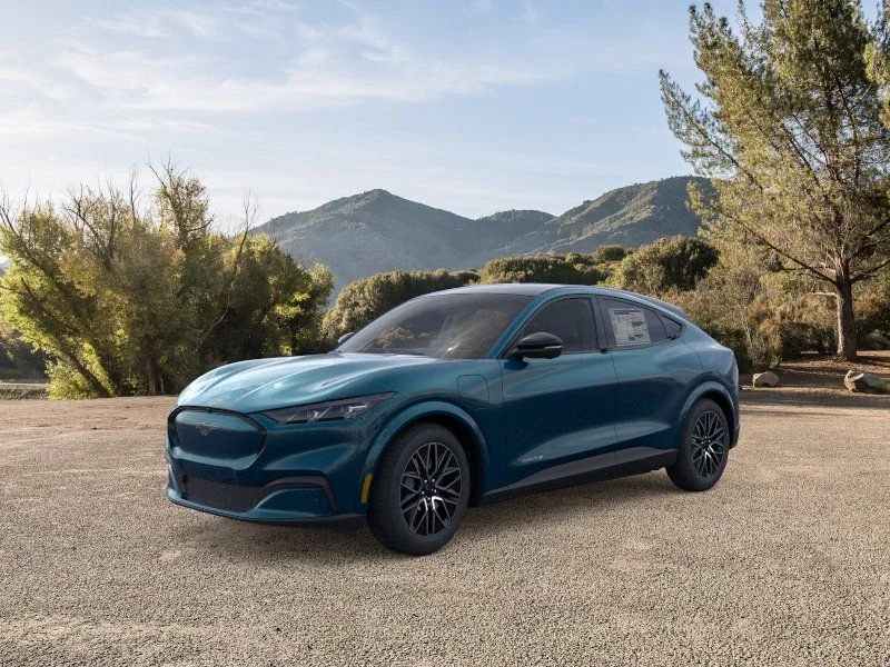 New 2026 Adriatic Blue Metallic Ford Premium image 2