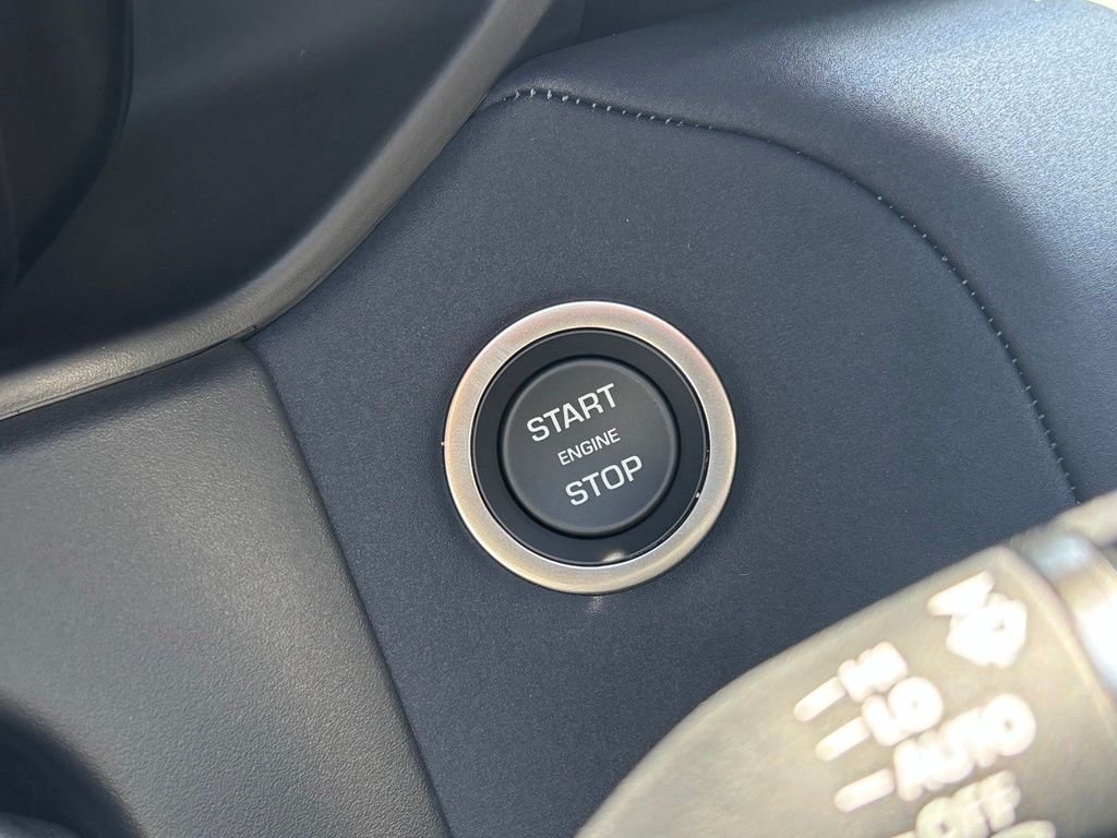 New 2026 Varesine Blue Land Rover S image 7