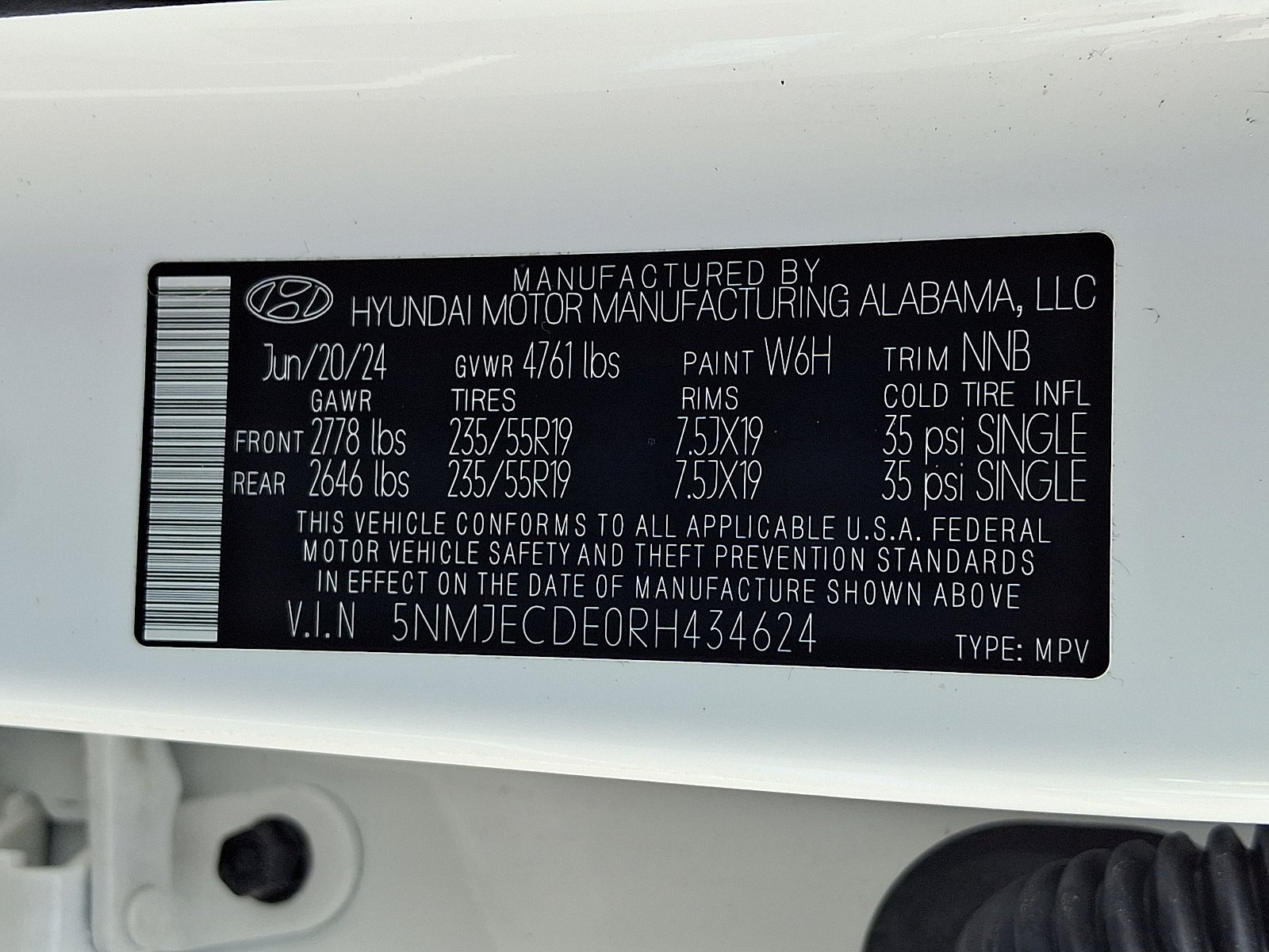 Certified Used 2024 White Pearl Hyundai Limited image 27