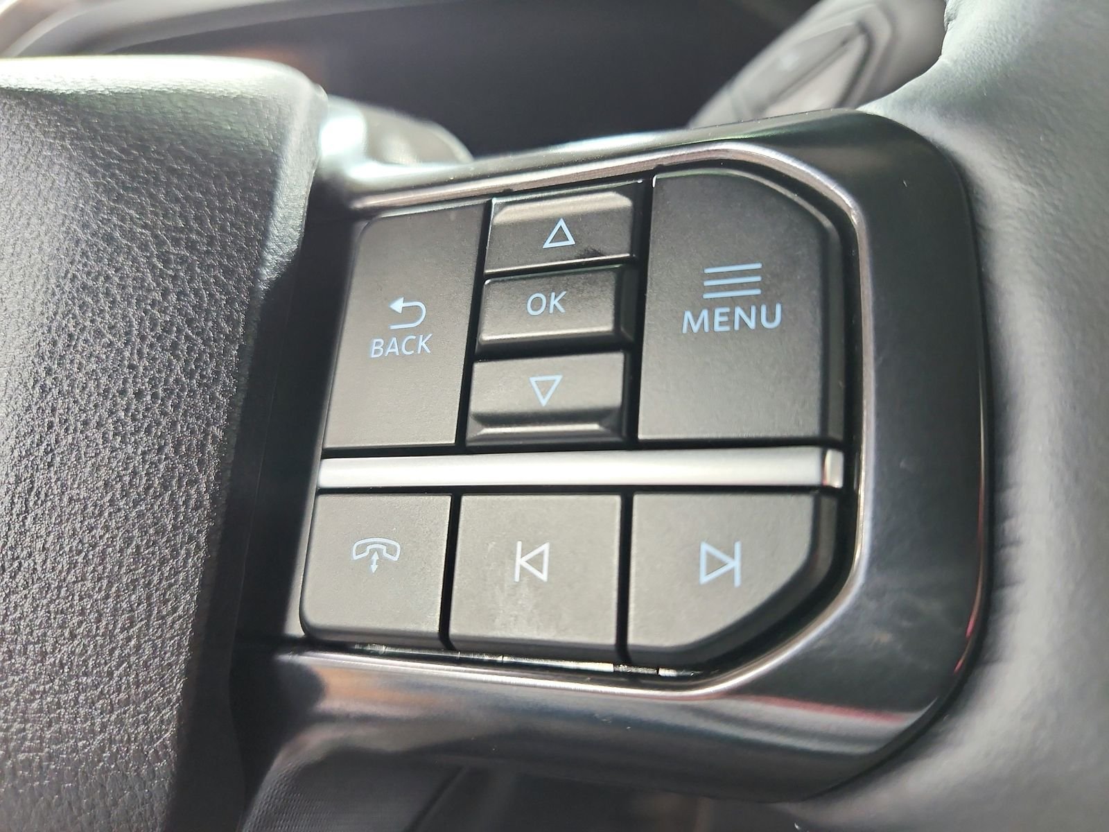Used 2026 Agate Black Ford Platinum image 24