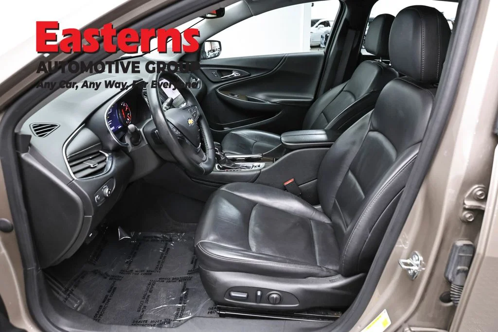 Used 2024 Gray Chevrolet LT image 14