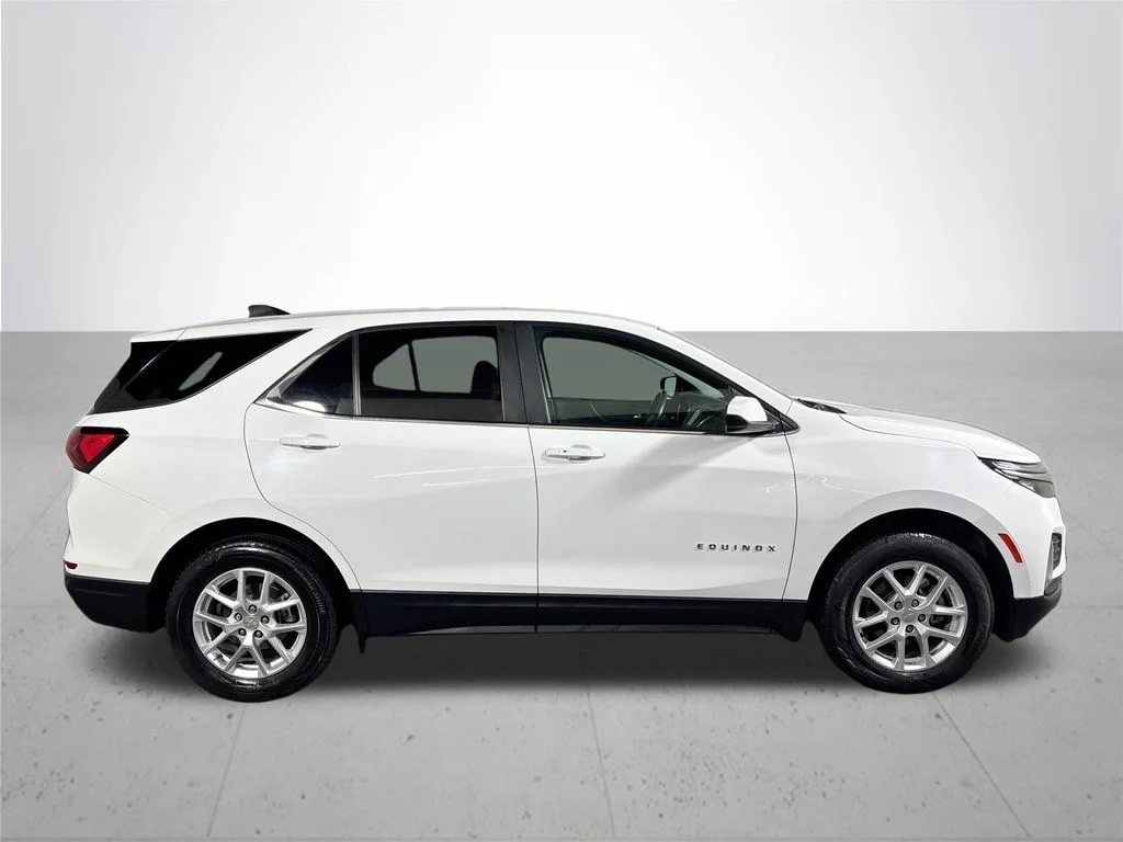 Used 2024 White Chevrolet LT image 5