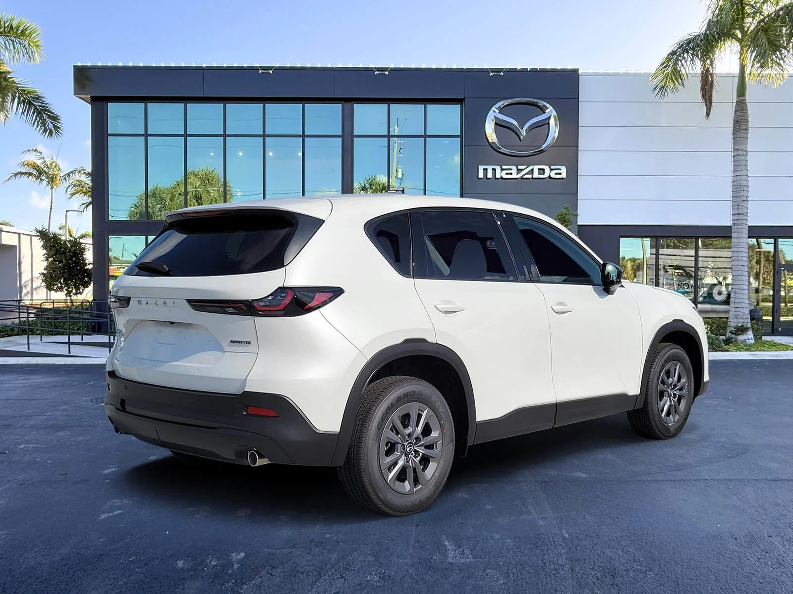 New 2026 Rhodium White Metallic Mazda 2.5 S Select AWD image 4