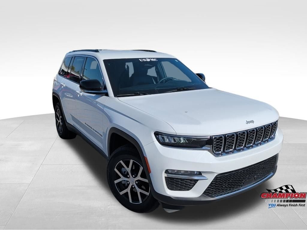 Used 2025 White Jeep Limited image 7